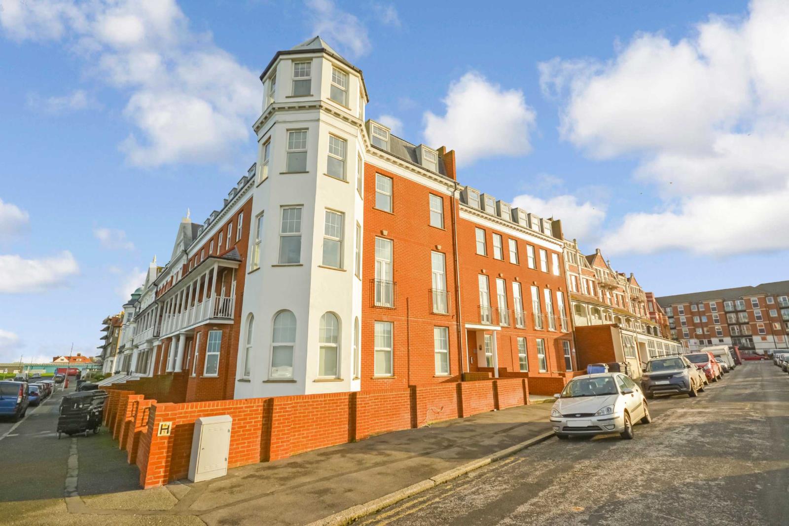 2 Bedroom Apartment For Sale At Lewis Crescent Margate Cliftonville