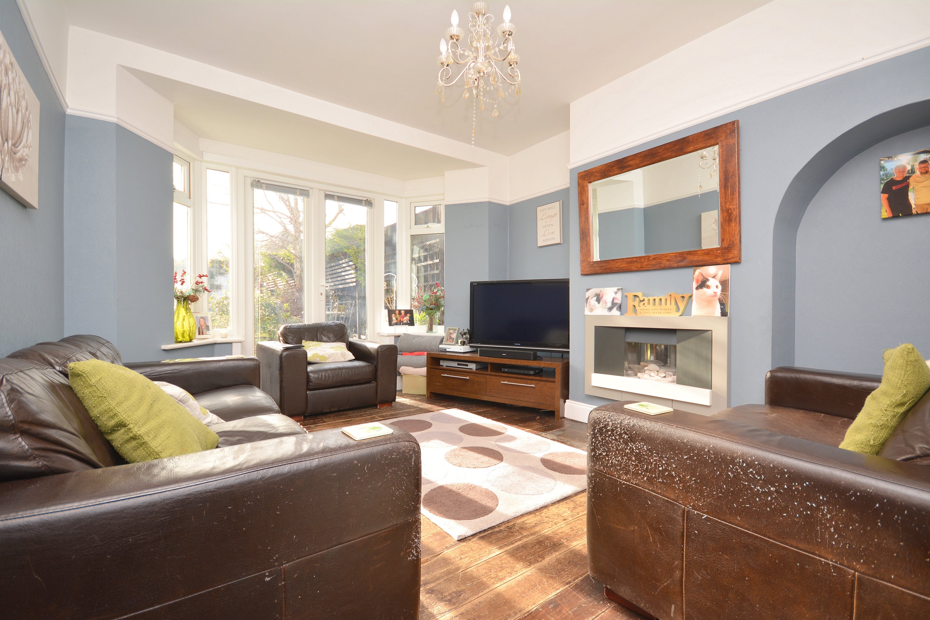 4 Bedroom Semi Detached House For Sale At Northdown Road Cliftonville