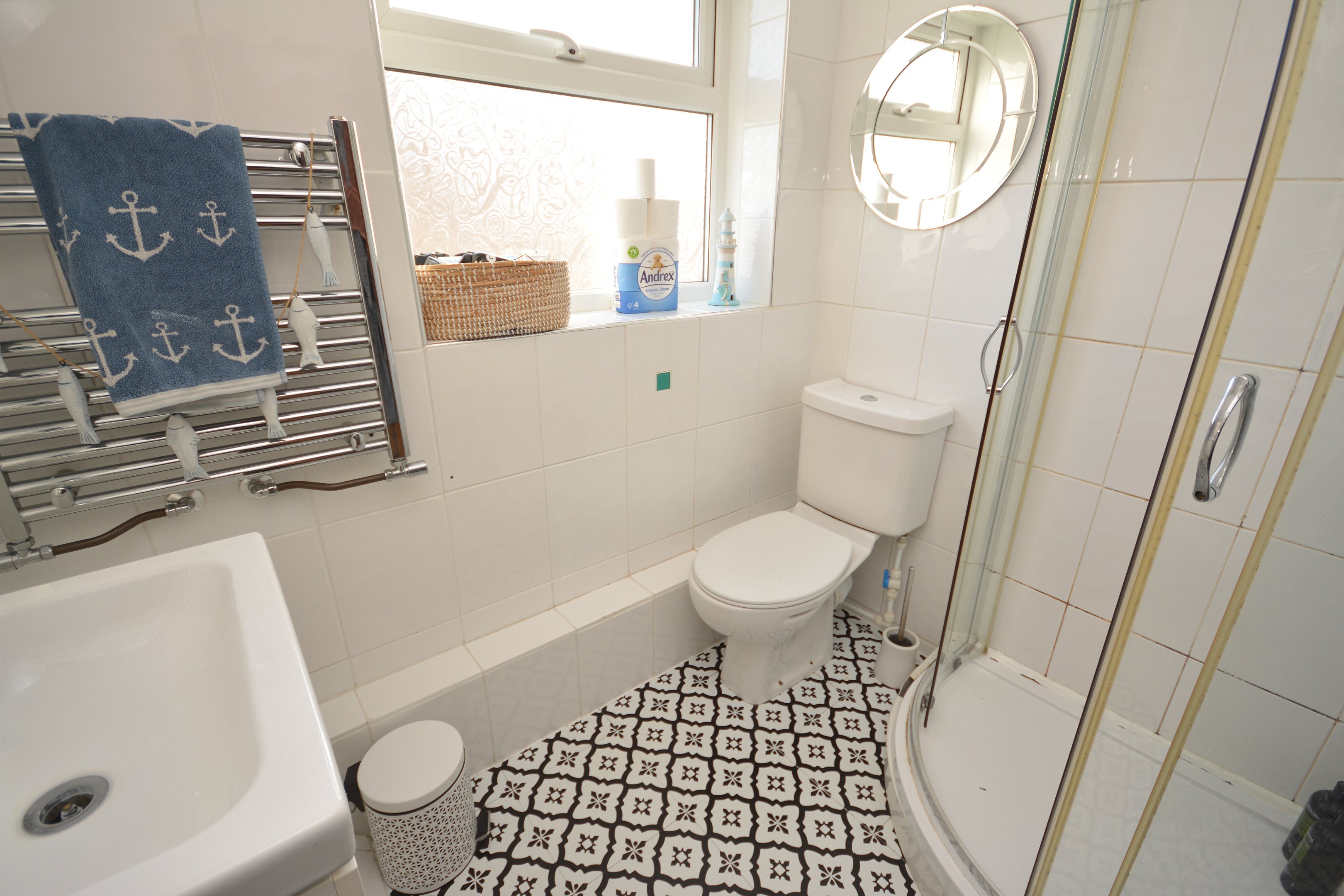 4 Bedroom Semi Detached House For Sale At Northdown Road Cliftonville