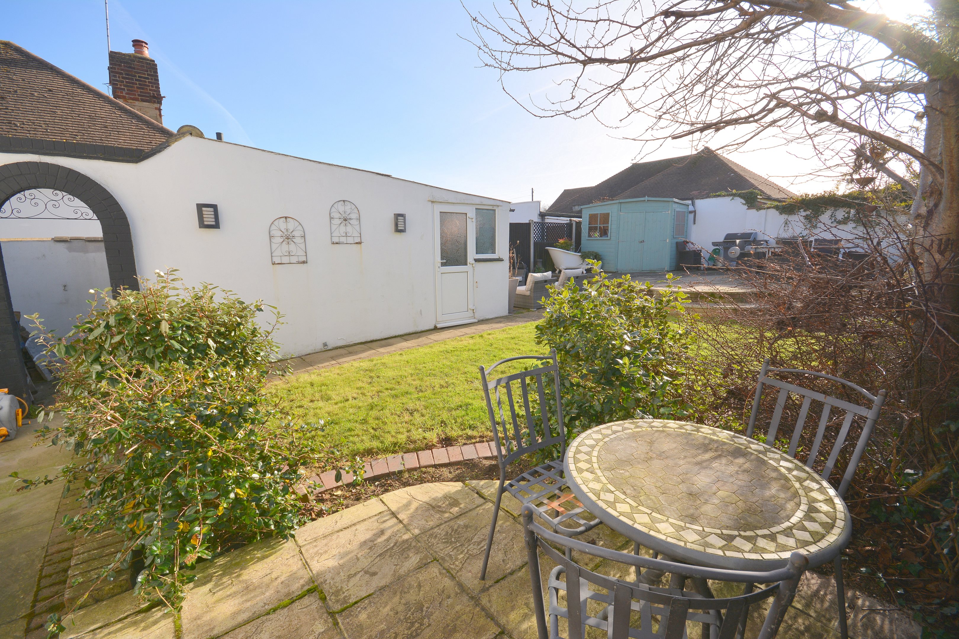 4 Bedroom Semi Detached House For Sale At Northdown Road Cliftonville