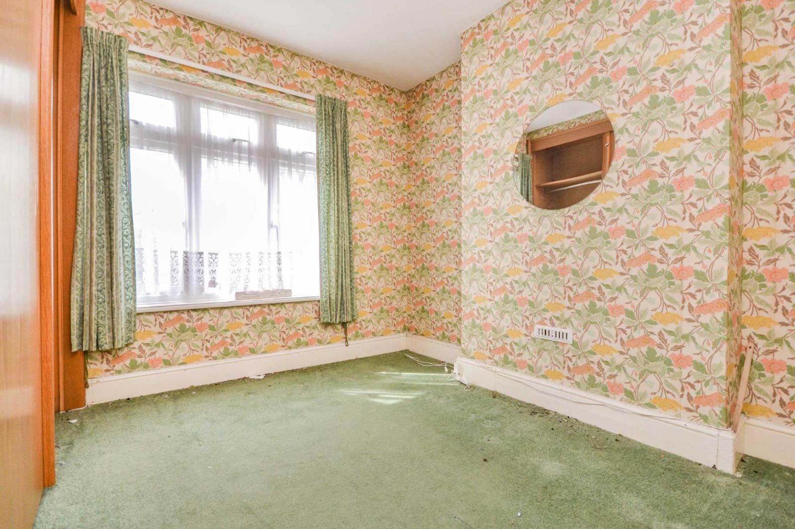 3 Bedroom Semidetached House For Sale At Edith Road Ramsgate Kent £