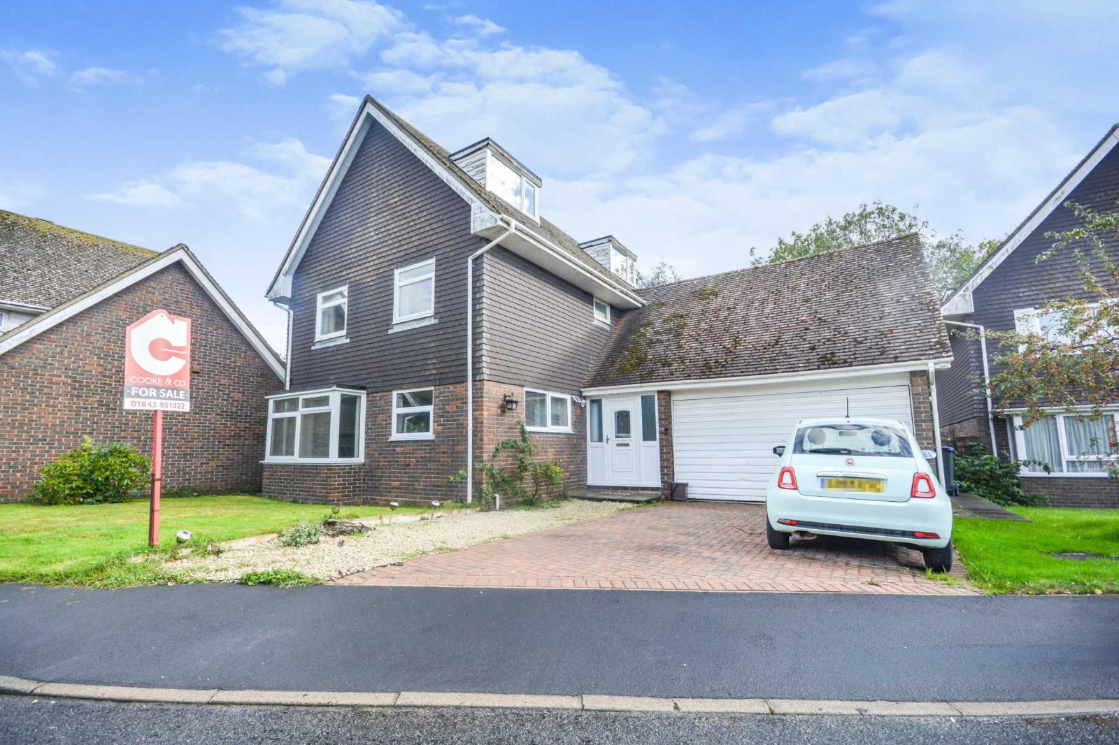 5 Bedroom Detached House For Sale At Beech Grove Ramsgate Cliffsend Kent £710,000 Cooke & Co
