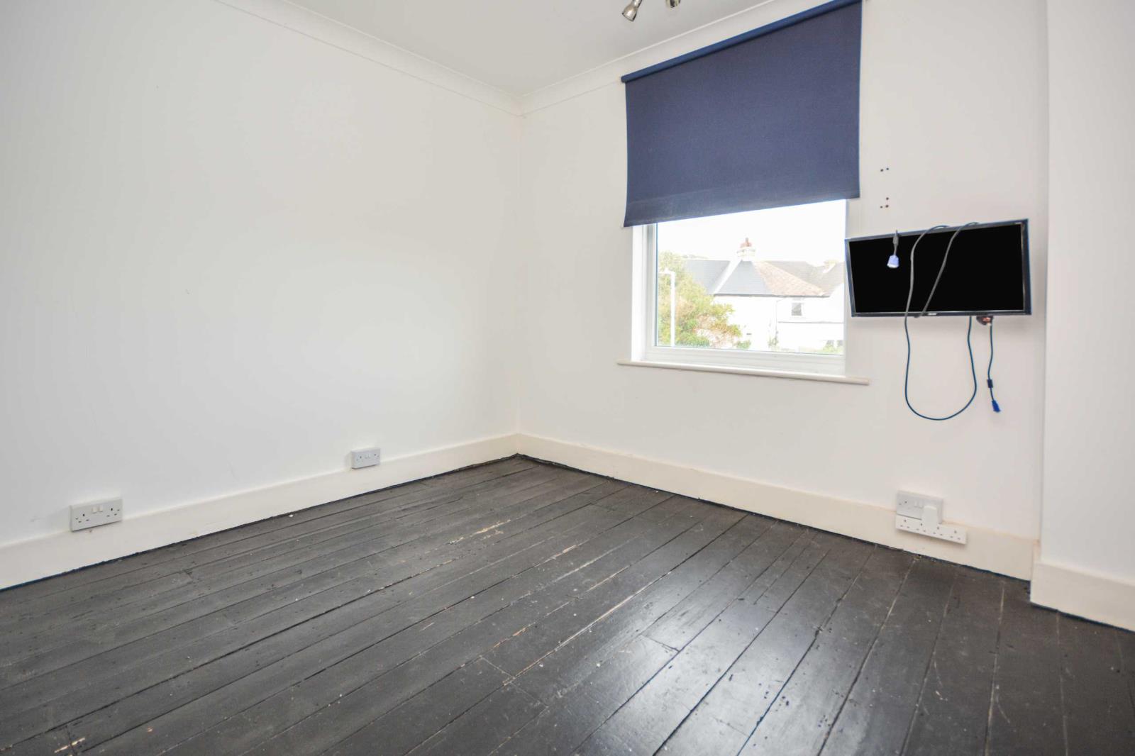 4 Bedroom End Of Terrace House For Sale At Crow Hill Broadstairs Kent