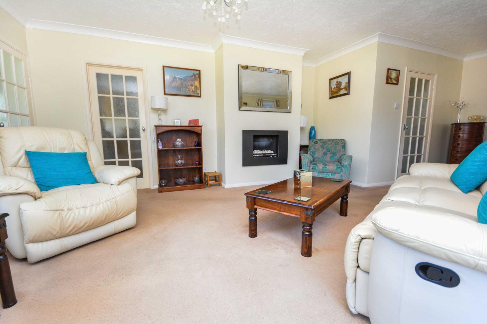3 Bedroom Detached Bungalow For Sale At The Paddocks Broadstairs Kent