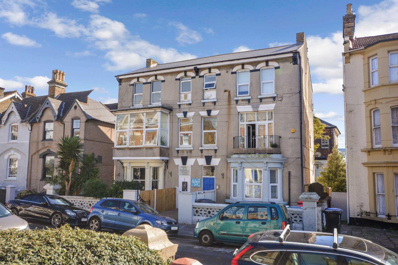 2 Bedroom Apartment For Sale At North Avenue Ramsgate Kent £195,000 Cooke & Co Estate and