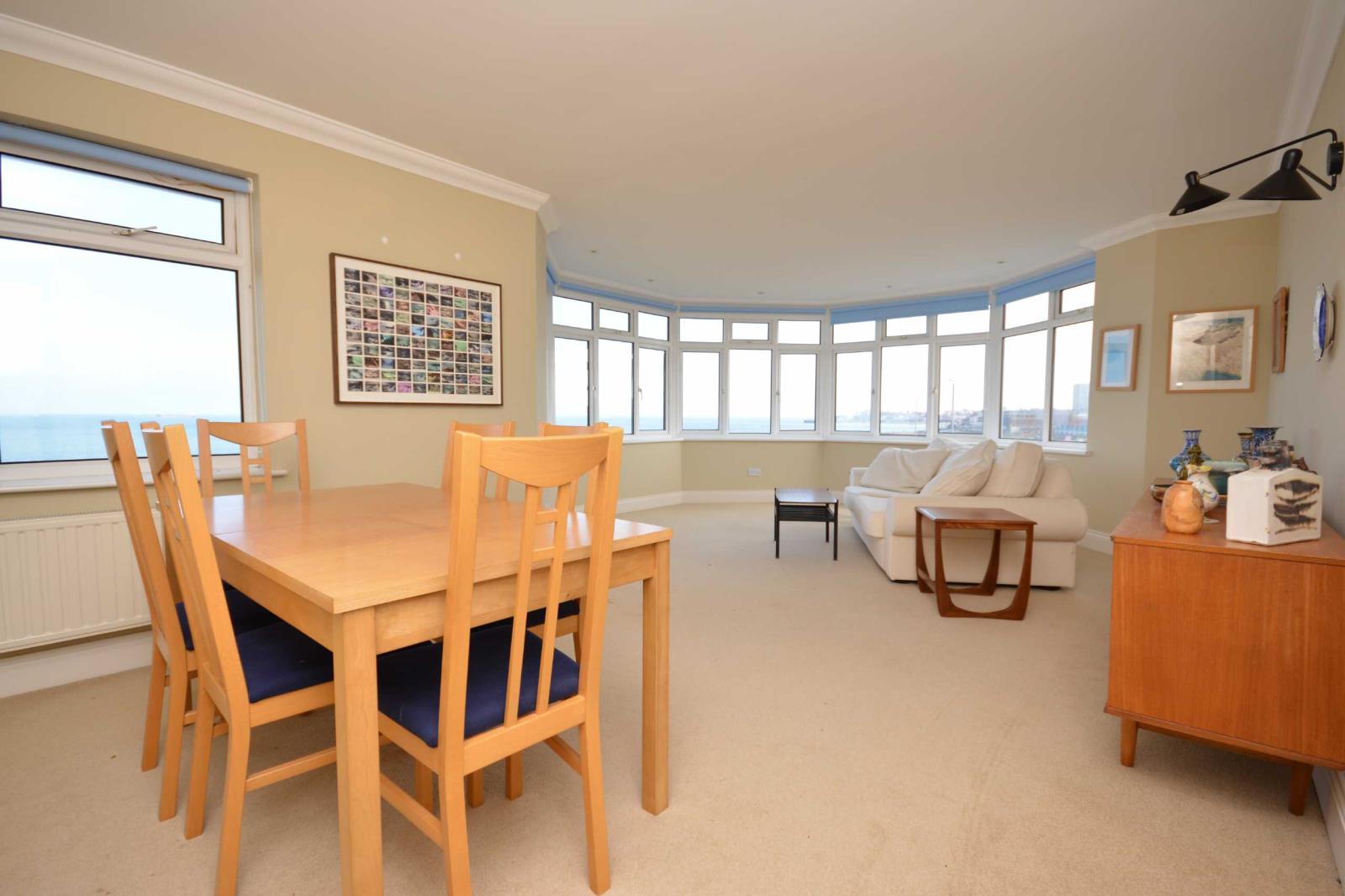 3 Bedroom Apartment For Sale At Royal Esplanade Margate Kent £450,000