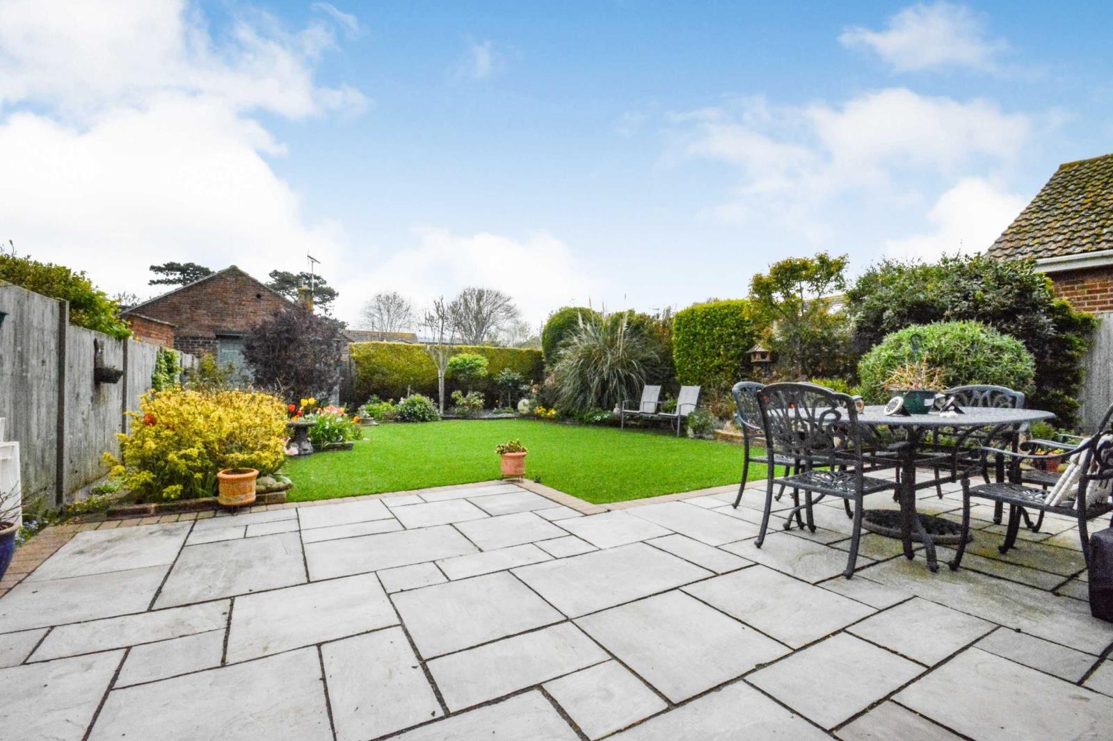 3 Bedroom Semi Detached Bungalow For Sale At Queen Berthas Avenue Birchington Kent £375,000