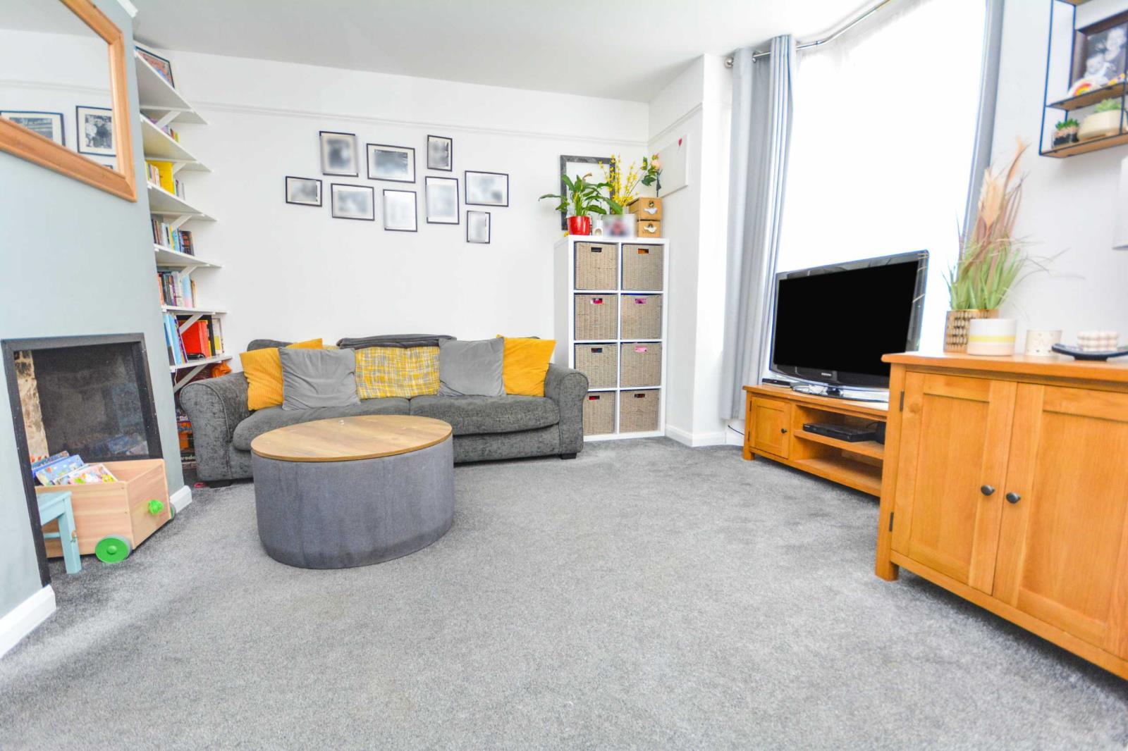 3 Bedroom End Of Terrace House For Sale At Boundary Road Ramsgate Kent