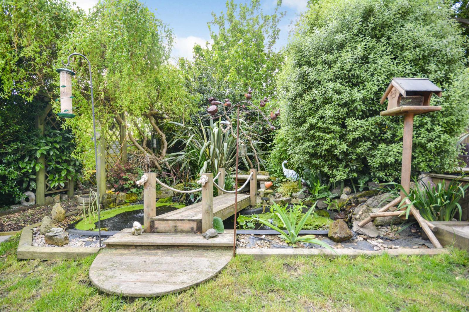 2 Bedroom Semi Detached Bungalow For Sale At West Dumpton Lane Ramsgate