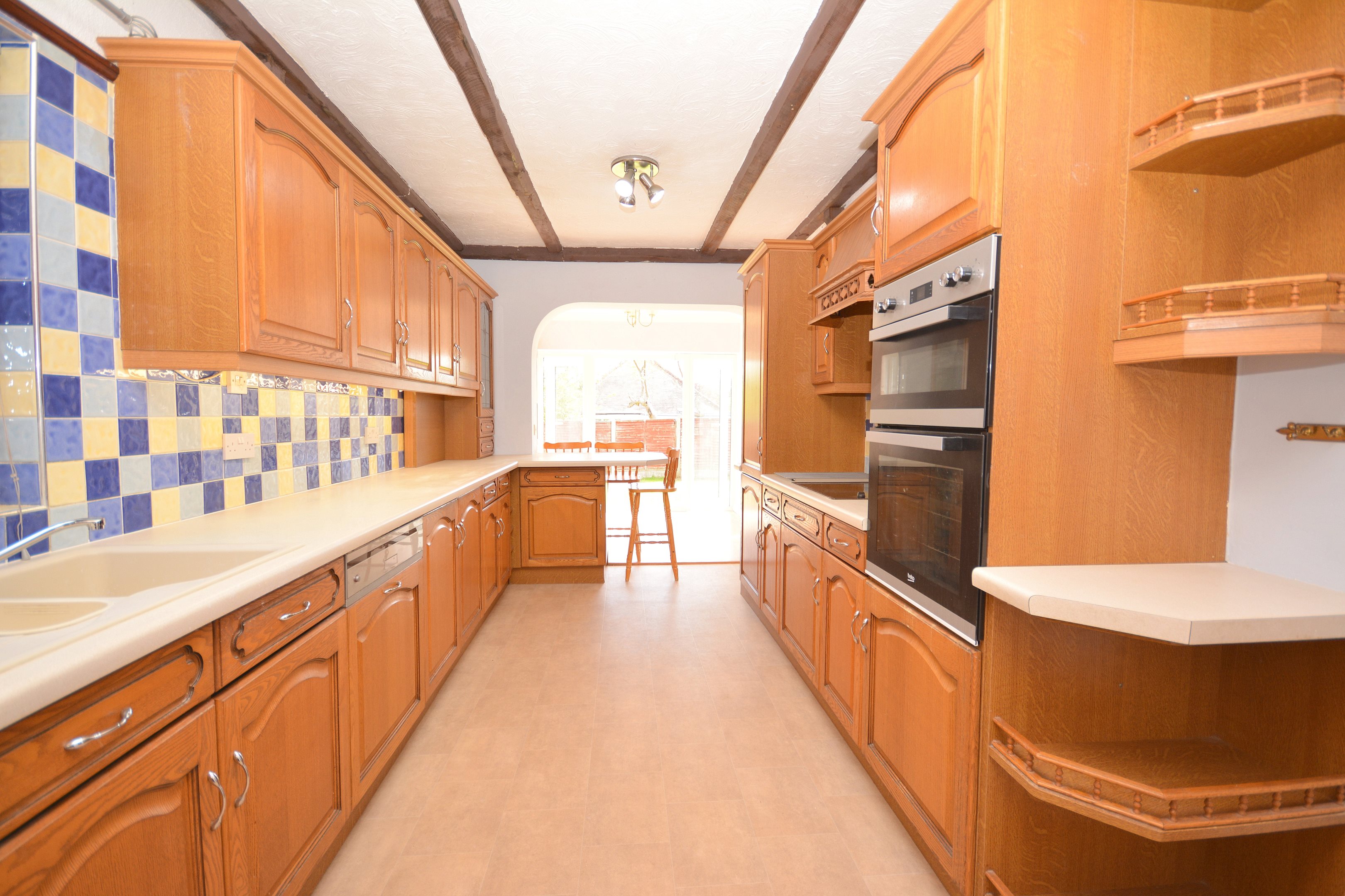 5 Bedroom Detached House For Sale At Northumberland Avenue Cliftonville Kent £637,000 Cooke