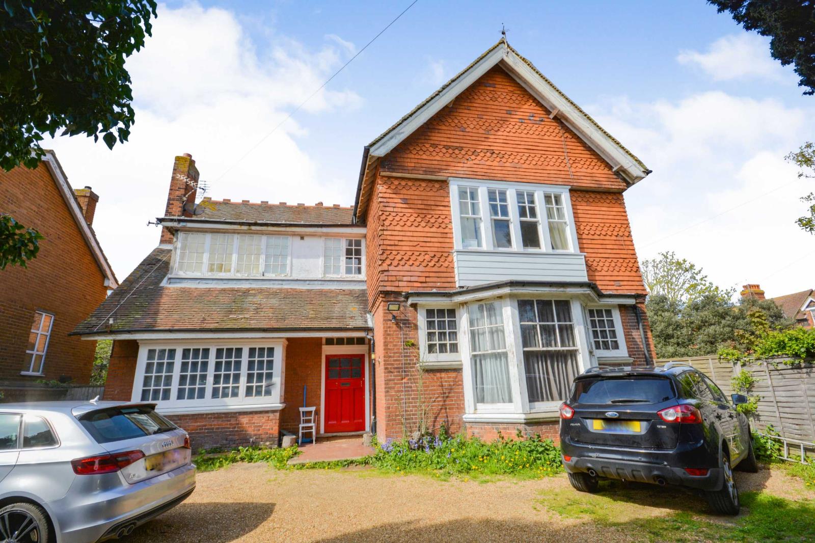 Properties for Sale In Cooke & Co Estate and Letting Agents