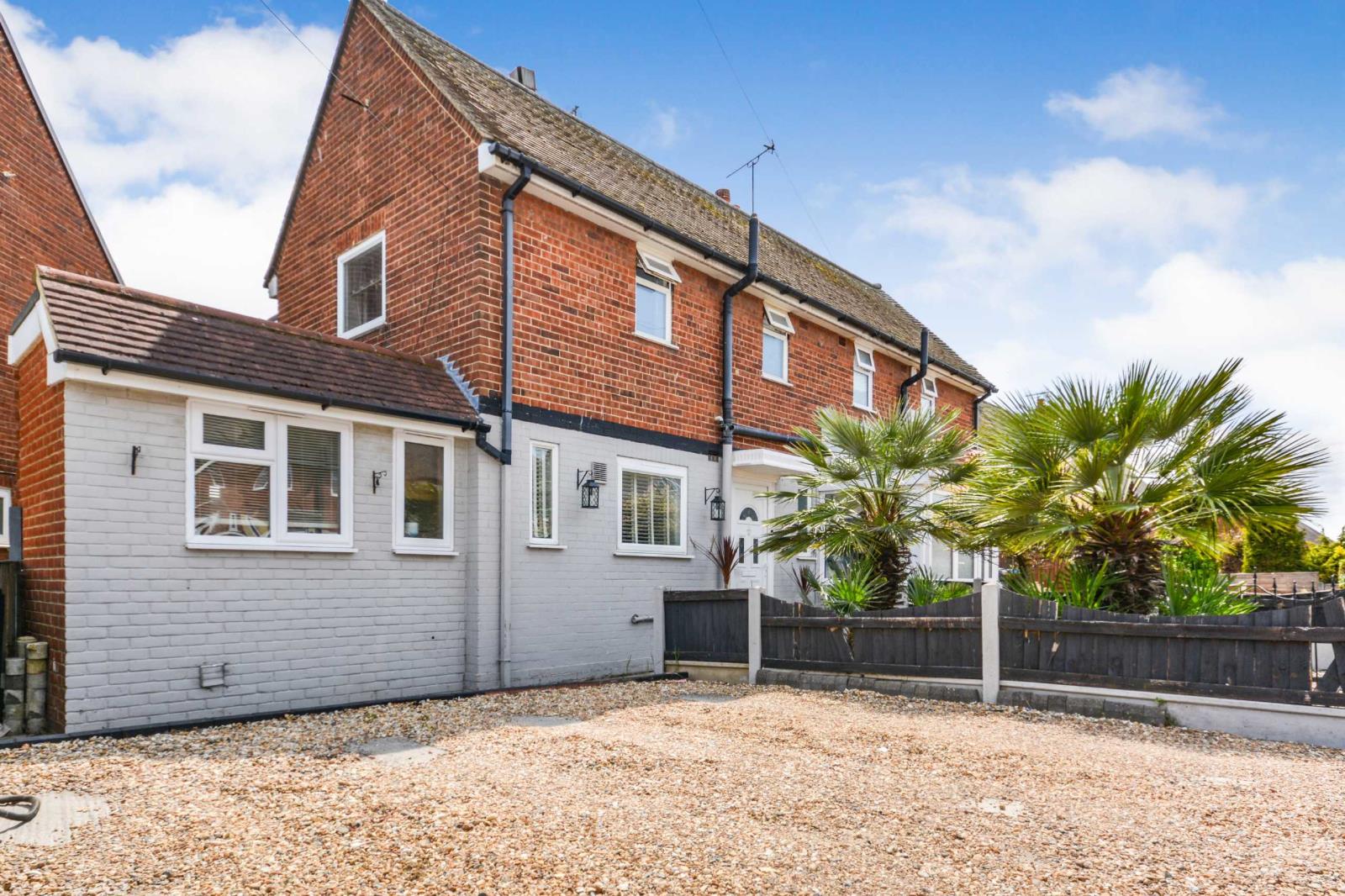 3 Bedroom Semi Detached House For Sale At Fulham Avenue Margate Kent