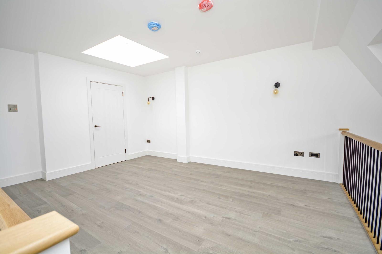 2 Bedroom Terraced House For Sale At 45 Victoria Road Margate Kent £