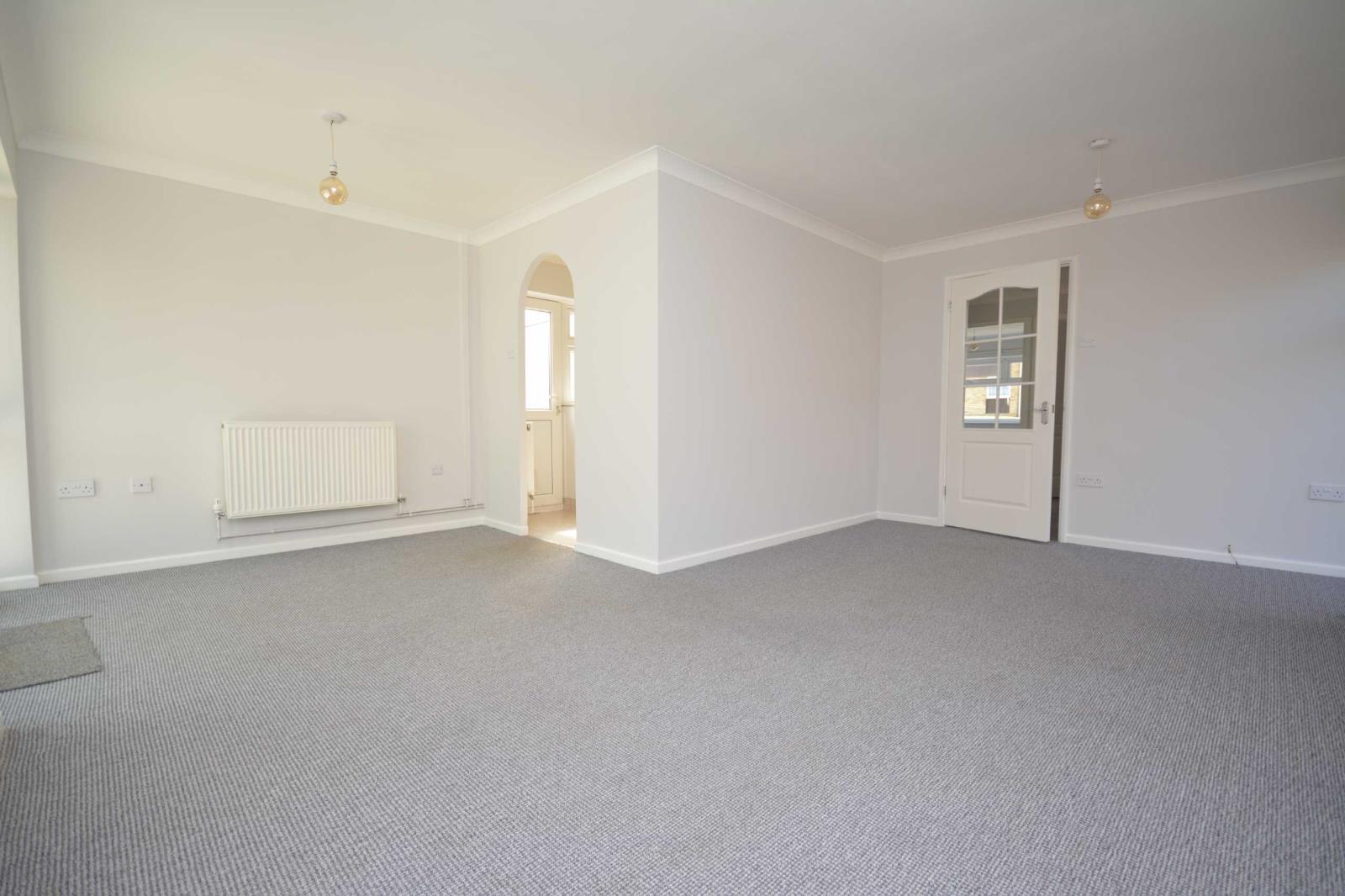 2 Bedroom Detached Bungalow For Sale At Knockholt Road Margate Kent £