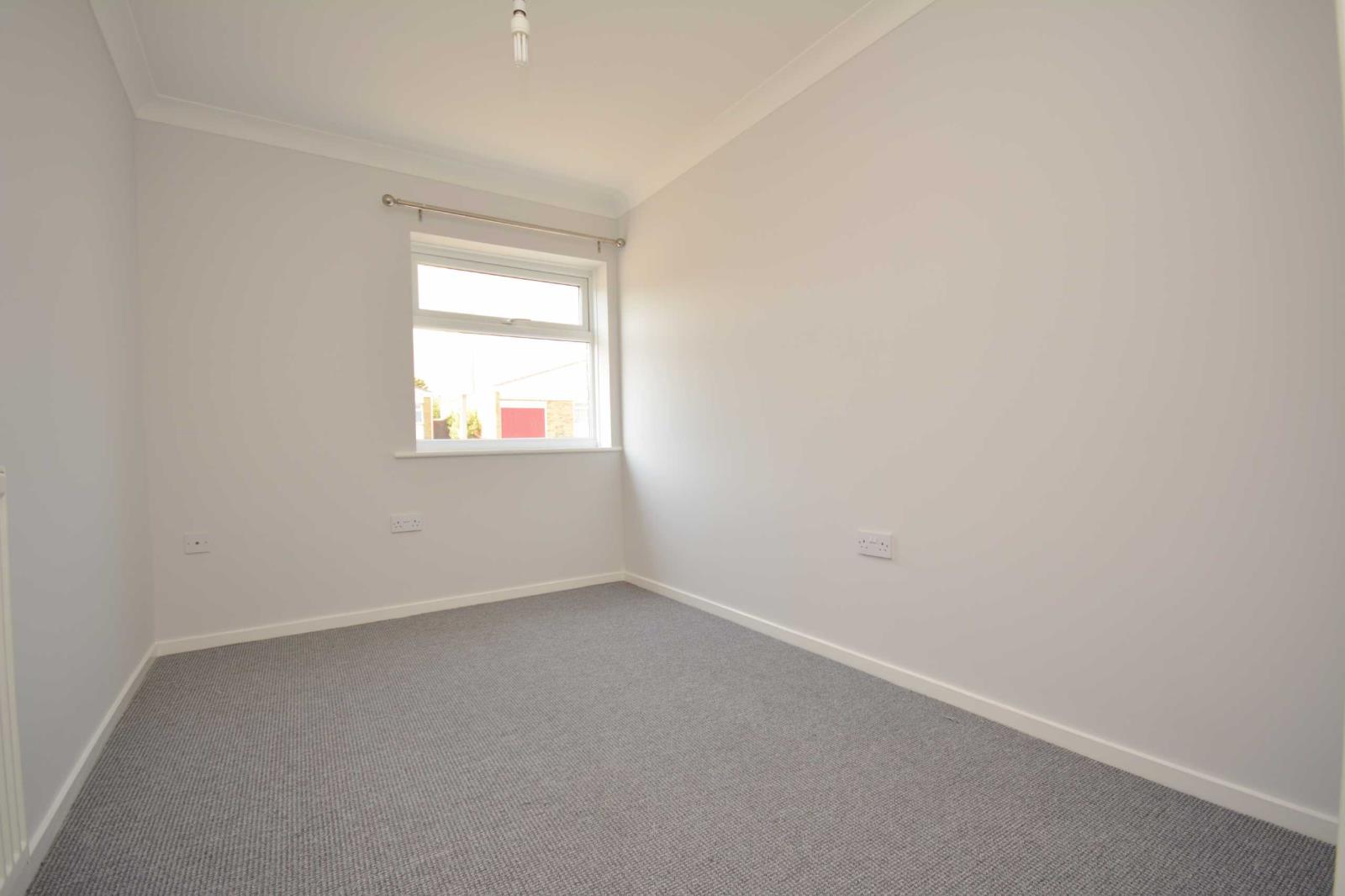 2 Bedroom Detached Bungalow For Sale At Knockholt Road Margate Kent £