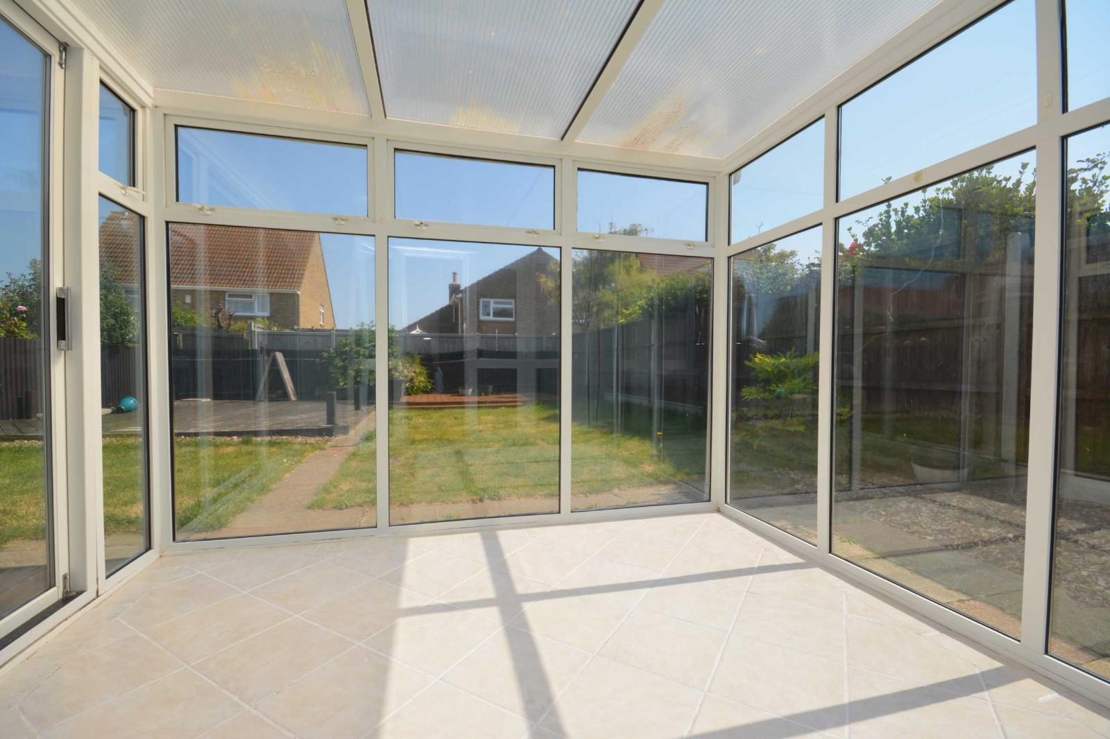 2 Bedroom Detached Bungalow For Sale At Knockholt Road Margate Kent £