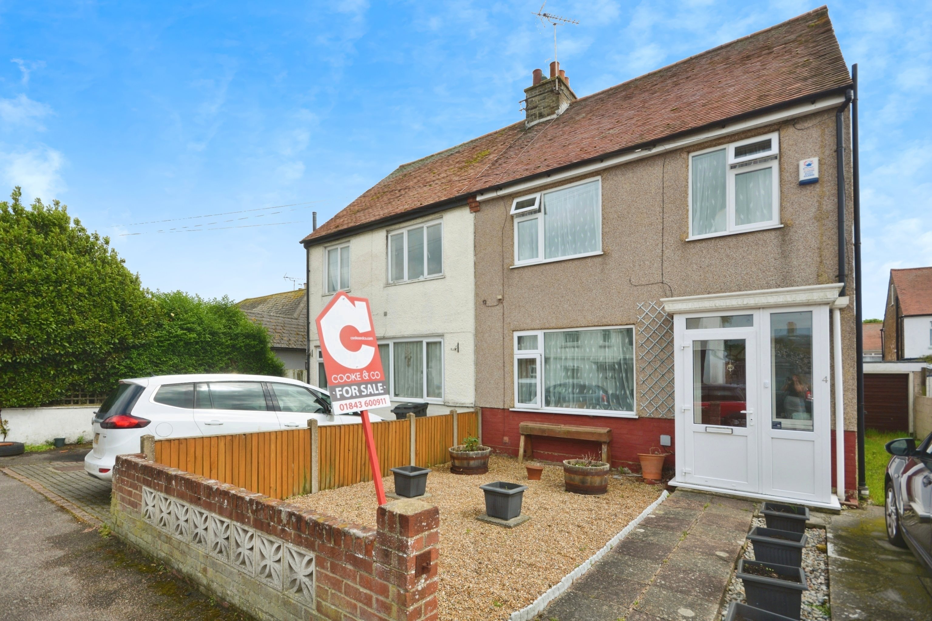 3 Bedroom Semi Detached House For Sale At Victoria Avenue Broadstairs Kent £265,000 Cooke