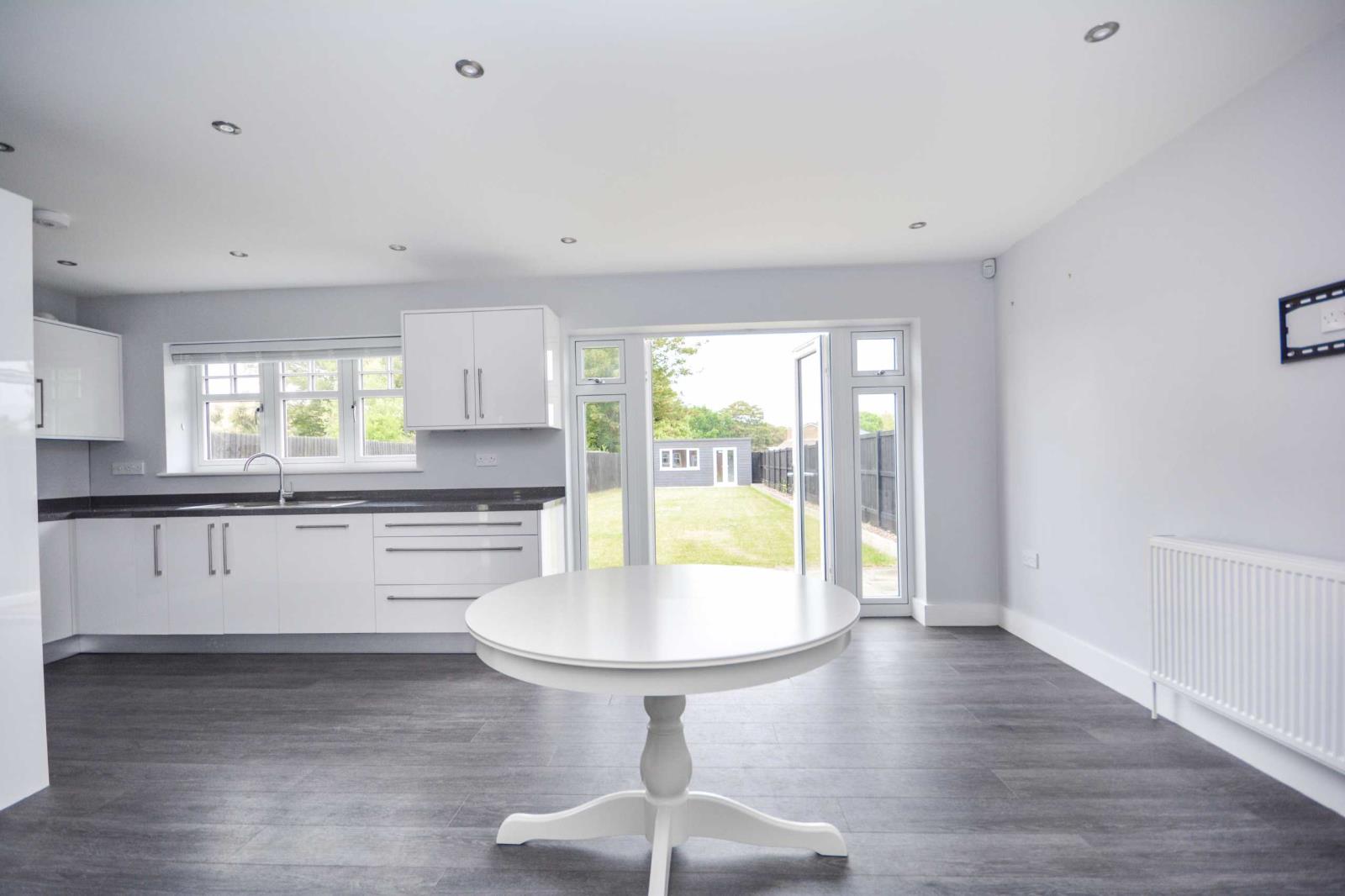 3 Bedroom Detached House For Sale At Grange Road Broadstairs Kent £