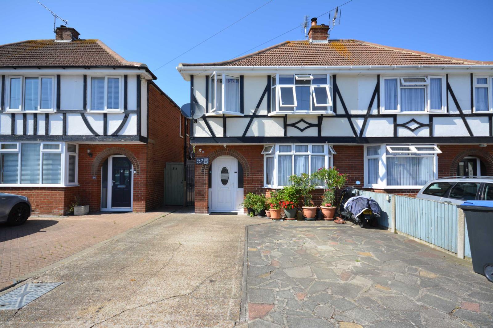 3 Bedroom Semi Detached House For Sale At St James Park Road Margate