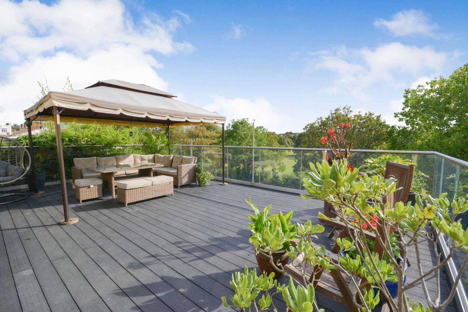 3 Bedroom Semi Detached Bungalow For Sale At Dane Road Margate Kent £