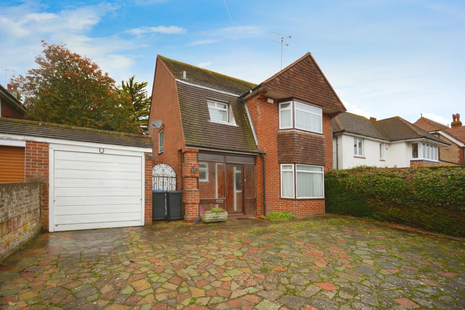 3 Bedroom Detached House For Sale At Devonshire Gardens Margate Kent