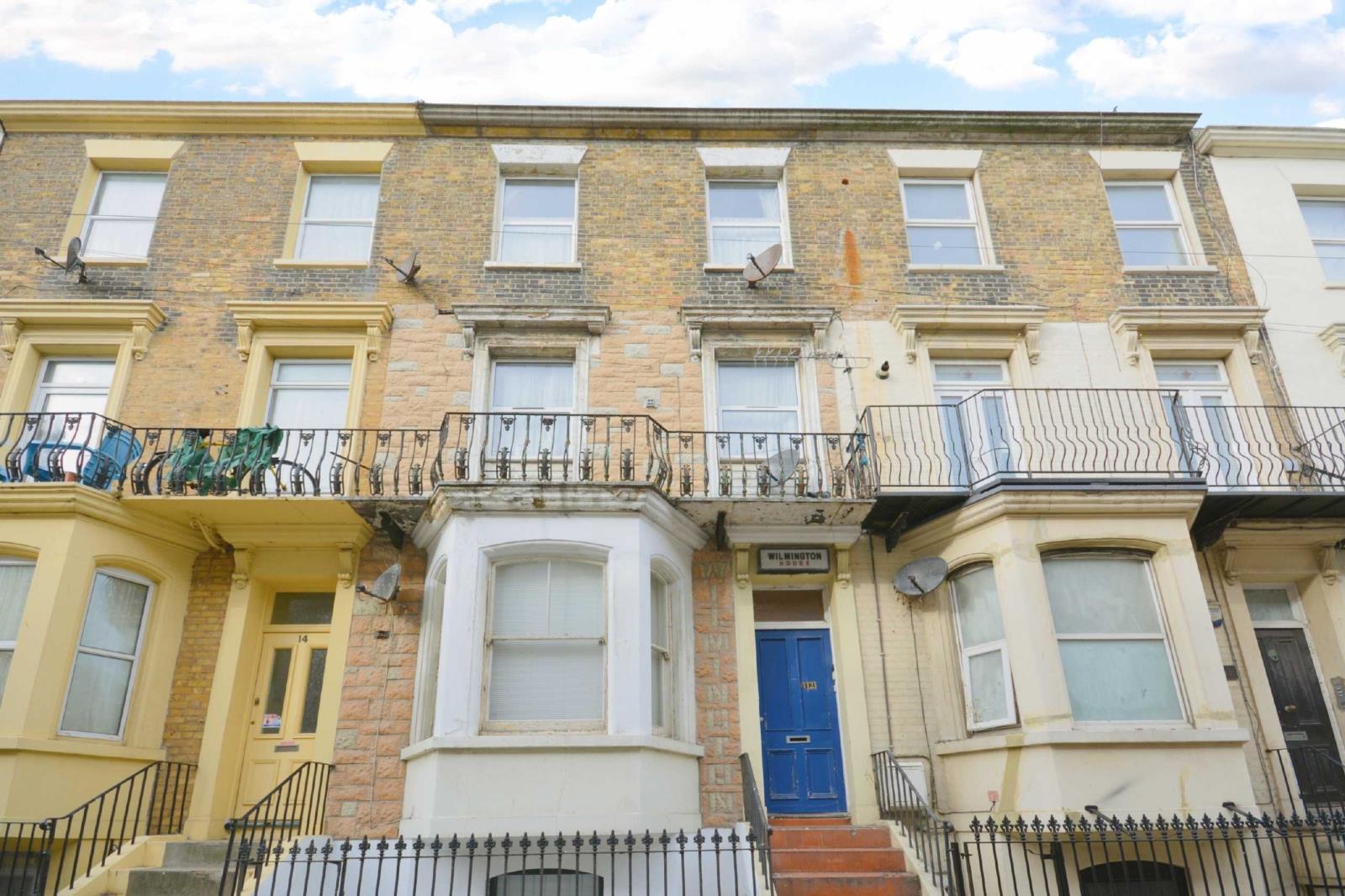 1 Bedroom Apartment For Sale At Ethelbert Road Margate Kent £139,000