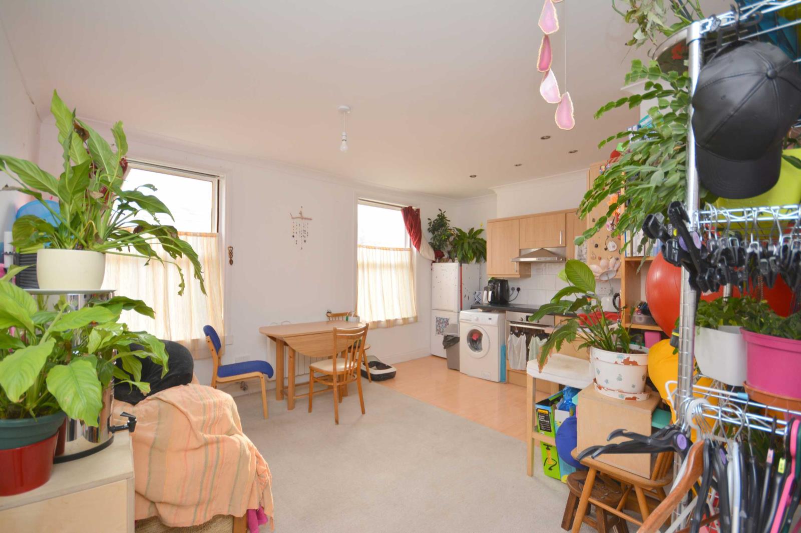 1 Bedroom Apartment For Sale At Ethelbert Road Margate Kent £139,000