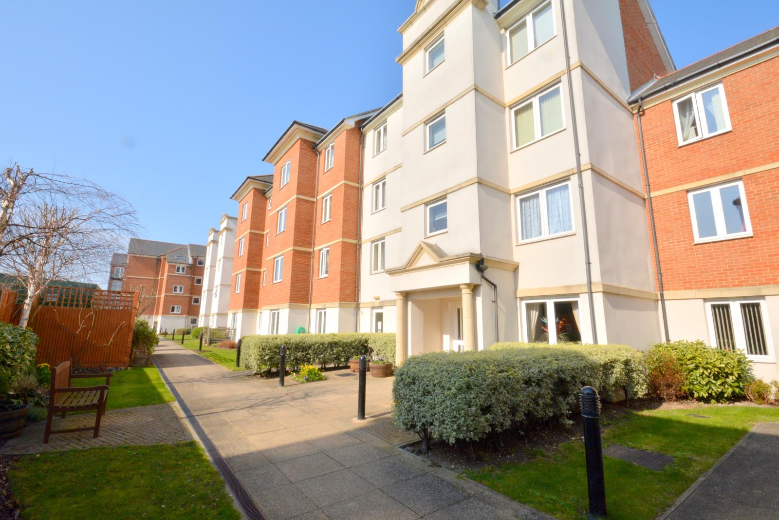 1 Bedroom Apartment For Sale At Harold Road Margate Kent £42,000