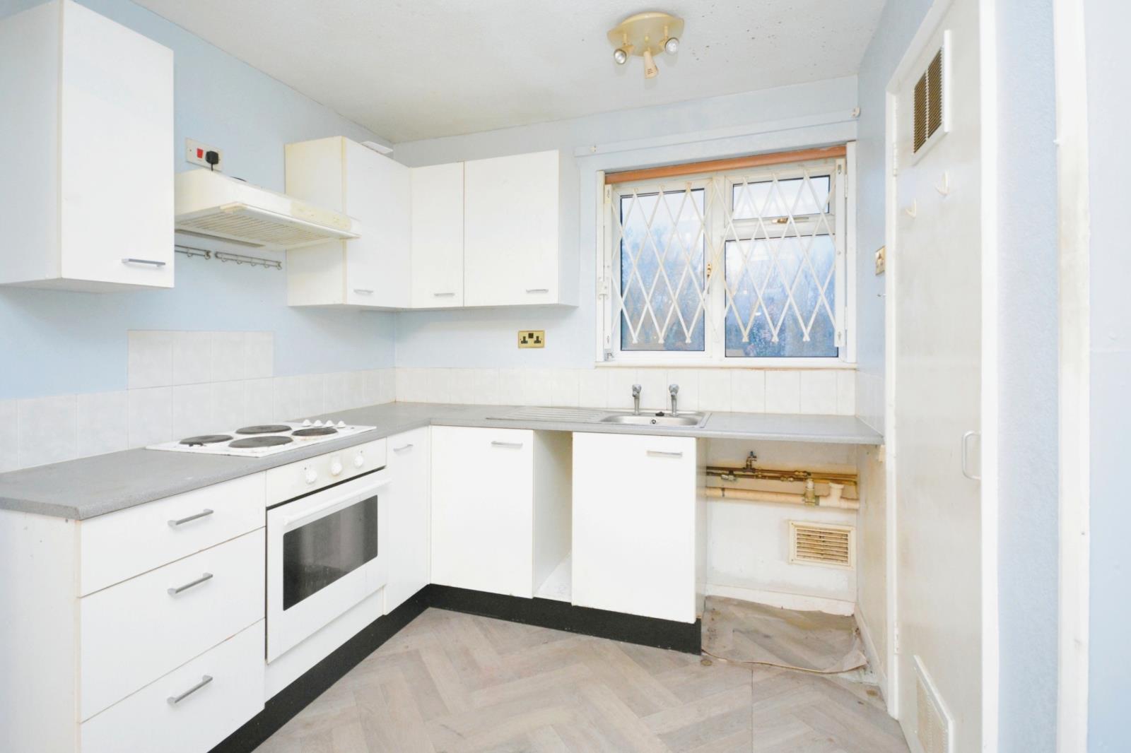 1 Bedroom Apartment For Sale At Clements Road Ramsgate Kent £80,000