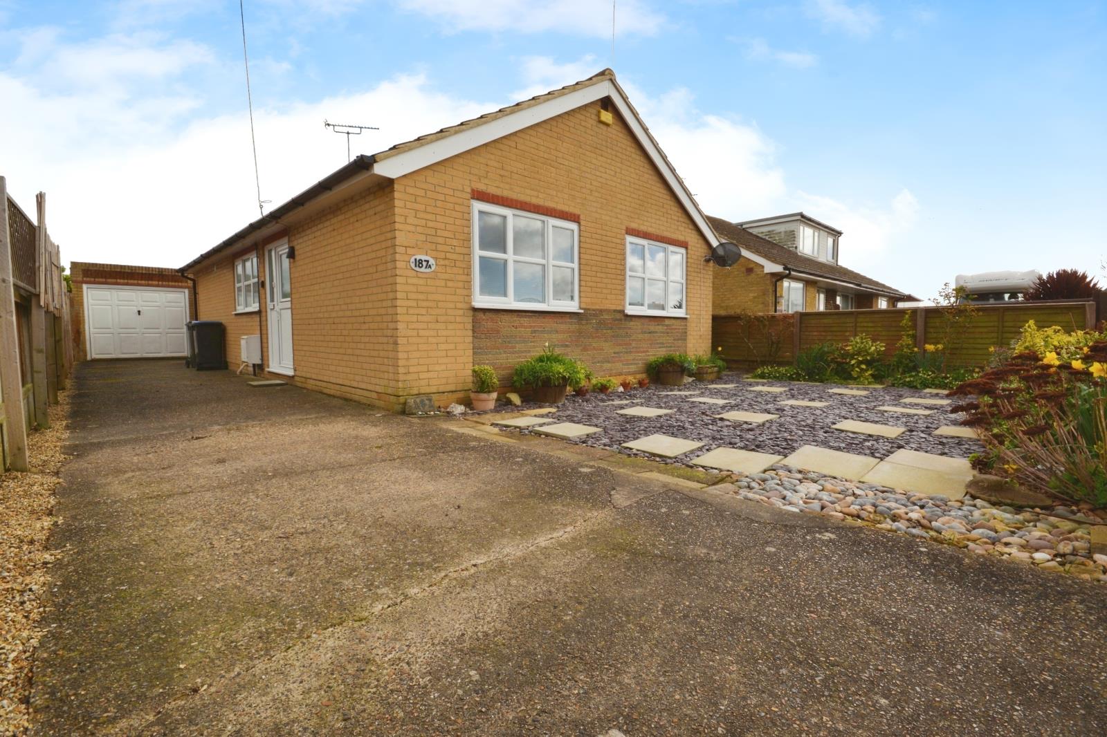 2 Bedroom Detached Bungalow For Sale At Linksfield Road Westgate On Sea