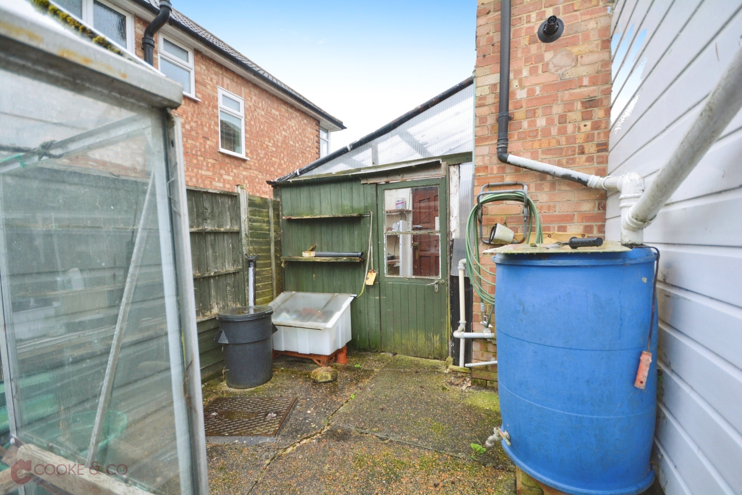 3 Bedroom Semi Detached House For Sale At Upper Dumpton Park Road