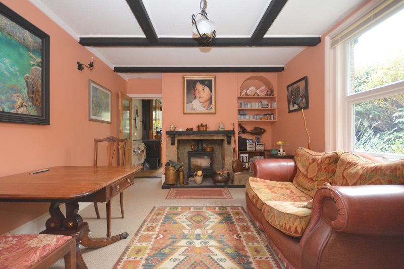 4 Bedroom Detached House For Sale At Prices Avenue Margate Kent £